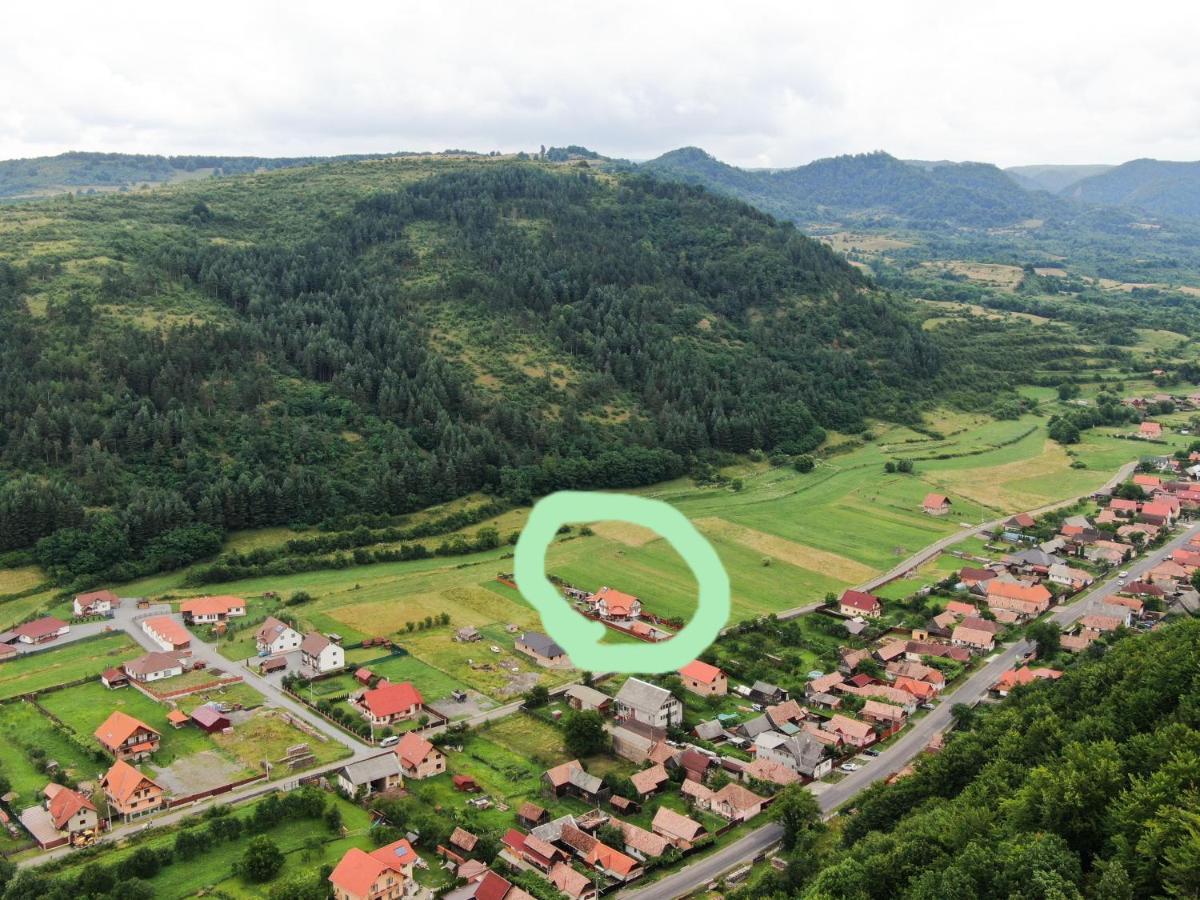 Dió vendégház Praid Exterior foto