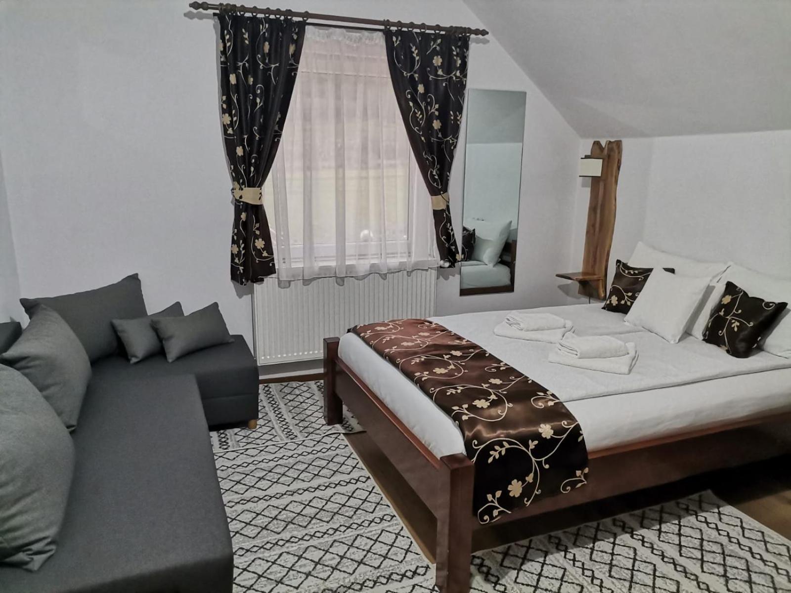 Dió vendégház Praid Exterior foto
