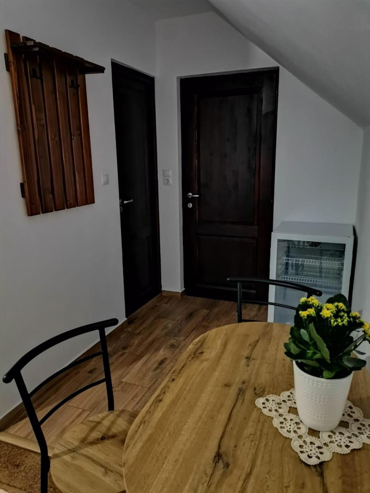Dió vendégház Praid Exterior foto