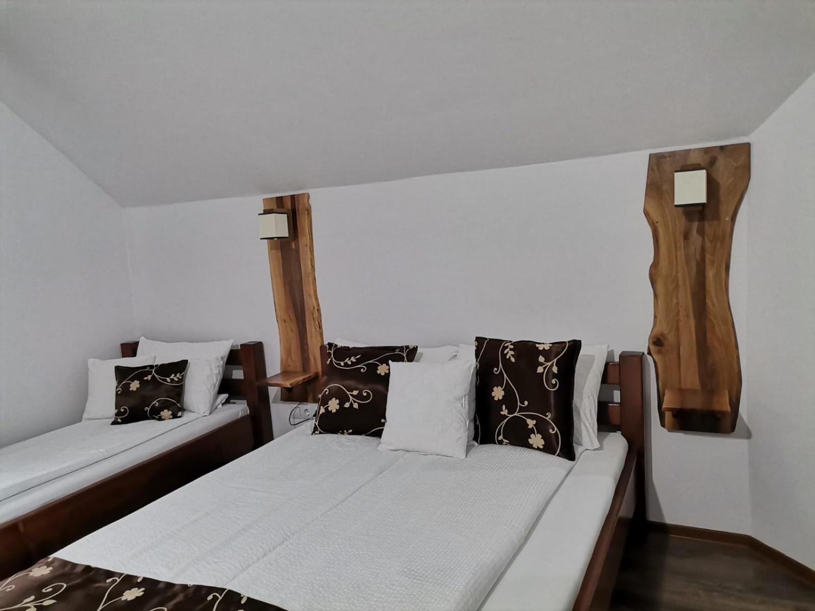 Dió vendégház Praid Exterior foto